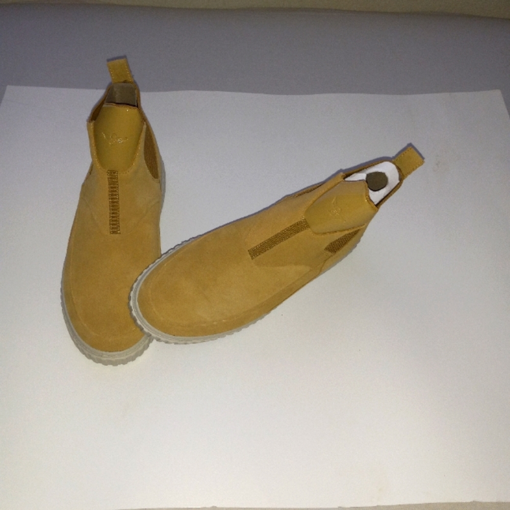 MEN SHOES like New